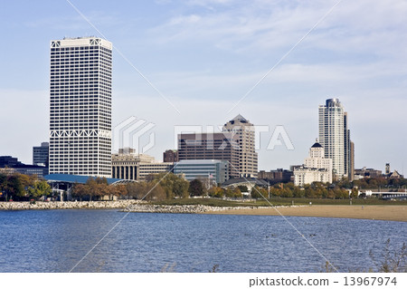 Downtown Milwaukee 13967974