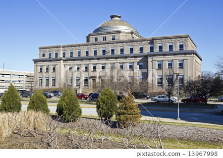 Administration building in Gary 13967998