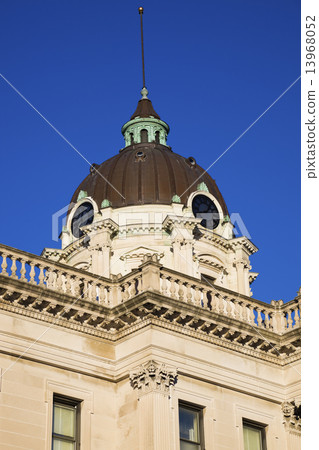 Courthouse in Bloomington, Illinois 13968052