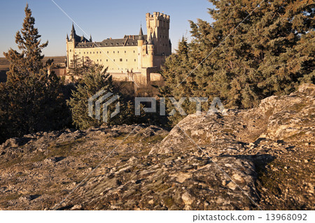 Alcazar 13968092