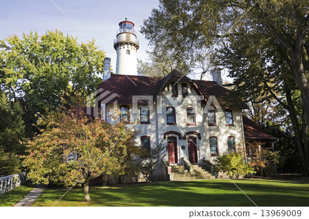 Evanston Lighthouse Evanston Lighthouse 13969009