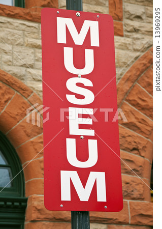 Museum Museum 13969295