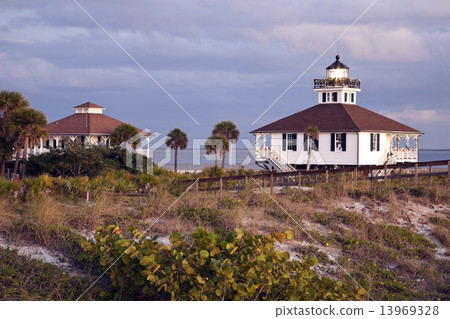 Port Boca Grande (Gasparilla Island) Lighthouse 13969328