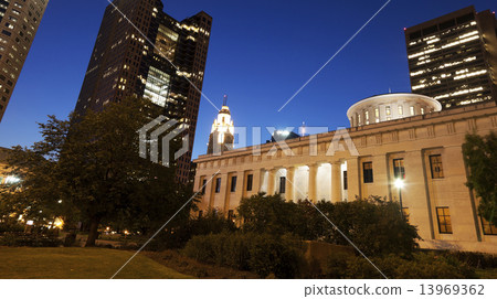 Columbus - State Capitol Building 13969362