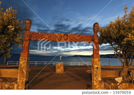 Sunset in Taupo 13970059