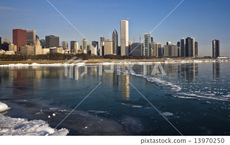 Winter in Chicago Winter in Chicago 13970250