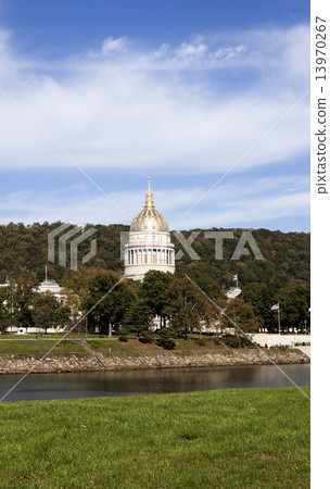Charleston, West Virginia - State Capitol Building Charleston, West Virginia - State Capitol Building 13970267
