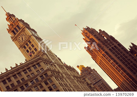 Wrigley Building and Tribune Building 13970269