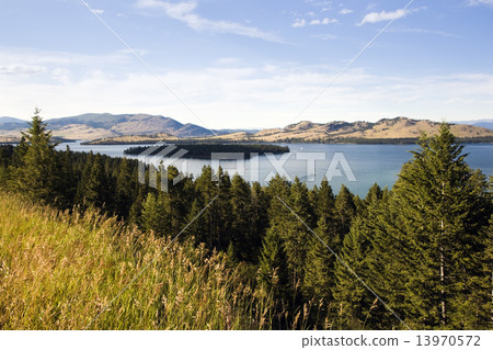 Driving to Glacier National Park 13970572