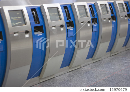 Automatic check-in Automatic check-in 13970679