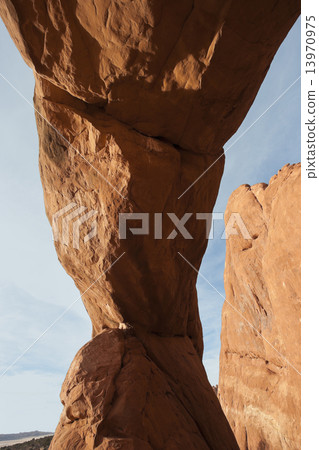Under the arch Under the arch 13970975
