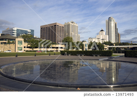 Downtown Milwaukee reflected 13971493