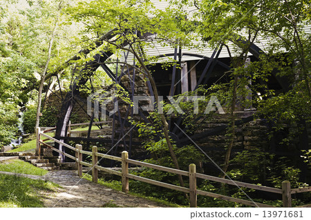 Water Mill in Kentucky Water Mill in Kentucky 13971681