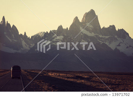 Bus on the road towards Fitz Roy and Cerro Torre 13971702