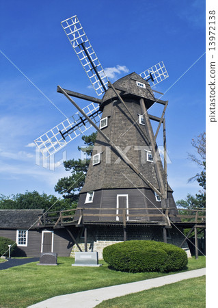Windmill in Elmhurst 13972138