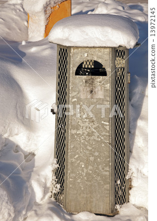 Metal Garbage bin 13972145