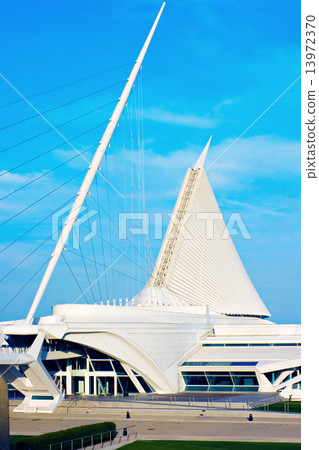 Amazing Art Museum in Milwaukee 13972370