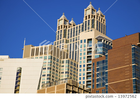 Downtown Chicago buildings 13972562