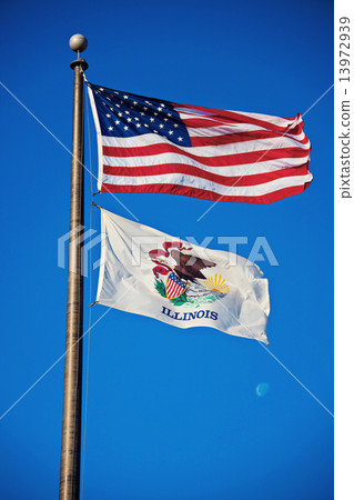 US and Illinois flags 13972939