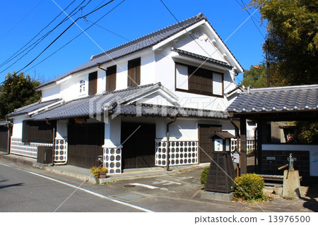 Matsuzai Dozo white wall group white wall building Matsuzai Dozo white wall group white wall building 13976500