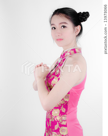 Chinese new year. beautiful young Asian woman dress traditional 13978066
