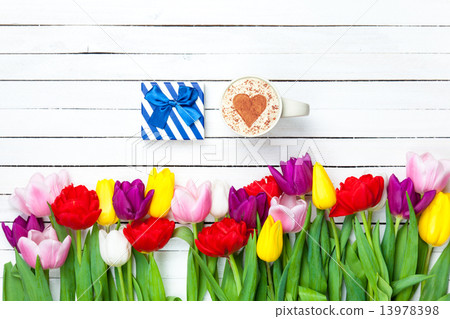 Cappuccino and gift box 13978398