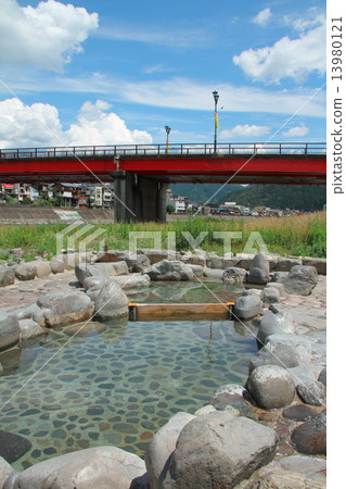 下呂溫泉和泉池 13980121