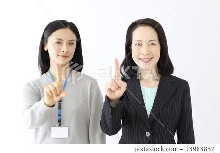 中層女商人 13983832