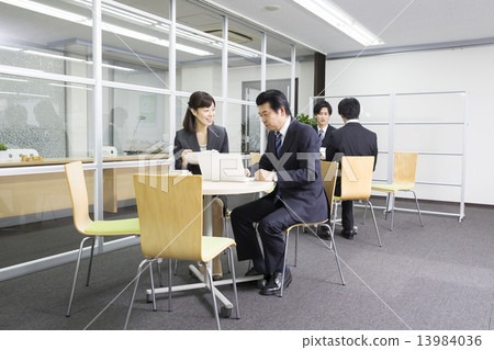 Business image meeting 13984036