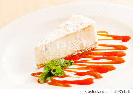 cheesecake with caramel cheesecake with caramel 13985496