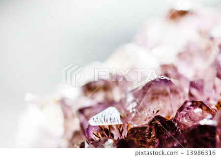 Raw amethyst rock Raw amethyst rock 13986316