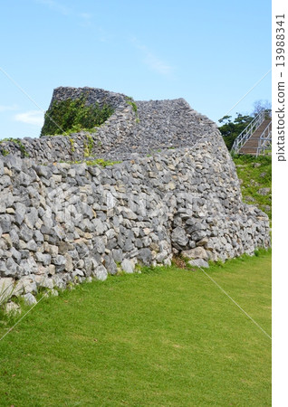Historic site · Nakijin castle ruins (Okinawa prefecture Kokubo-gun Nakijin village) 13988341