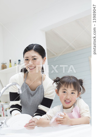 Young family Young family 13989047