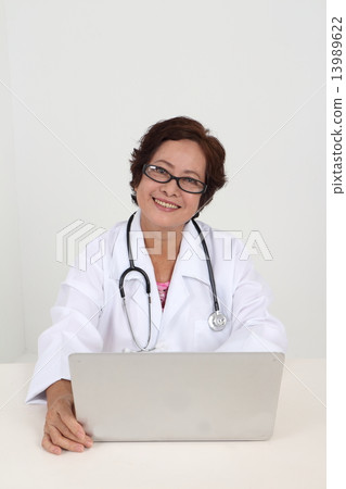 People, Doctor 13989622