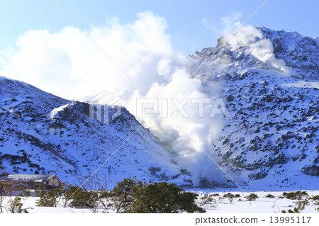 Iwooshan of Kawayu Onsen 13995117