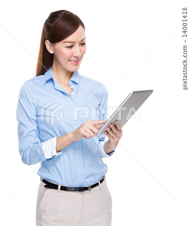 Businesswoman use digital tablet 14001418