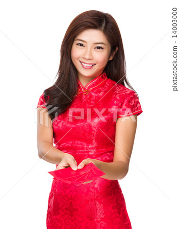 Woman hold with traditional pocket money Woman hold with traditional pocket money 14003000