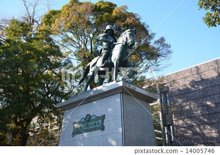 高知城堡Kazutaka Yamanouchi雕像 14005746