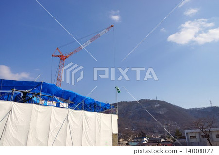Elementary school construction site (large crane) Elementary school construction site (large crane) 14008072