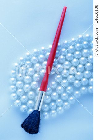 Make up brush on pearl Make up brush on pearl 14010139