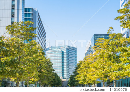 The streets of Yokohama · Minato Mirai 14010976