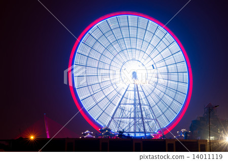 Night Big Wheel Danang Vietnam 14011119