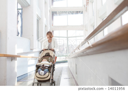 流浪者 幼兒 嬰兒 14011956