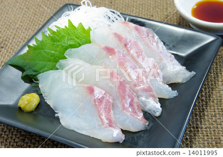 red snapper sashimi