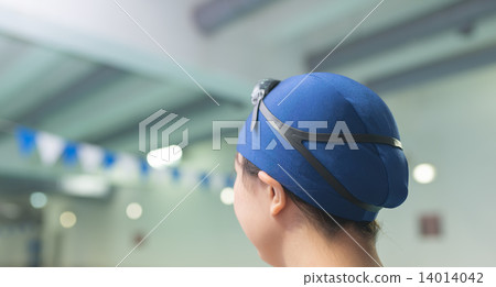 A swimming facility A swimming facility 14014042