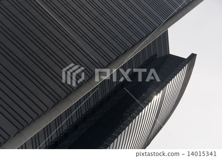 Curved sunlit facade of Hong Kong skyscraper Curved sunlit facade of Hong Kong skyscraper 14015341