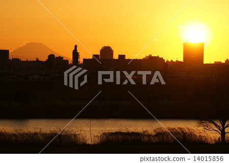 從Arakawa銀行看的日落 從Arakawa銀行看的日落 14015856