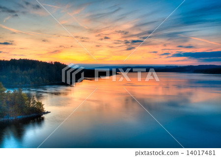 Water reservoir Water reservoir 14017481