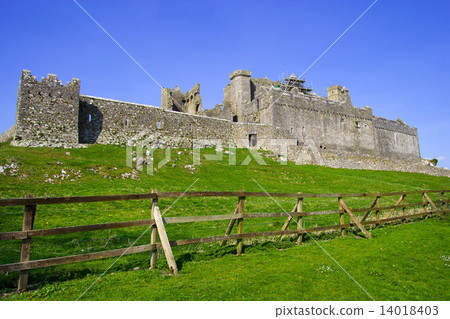 Rock of Cashel in Ireland Rock of Cashel in Ireland 14018403