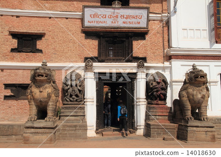 Durbar square in Bhaktapur 14018630